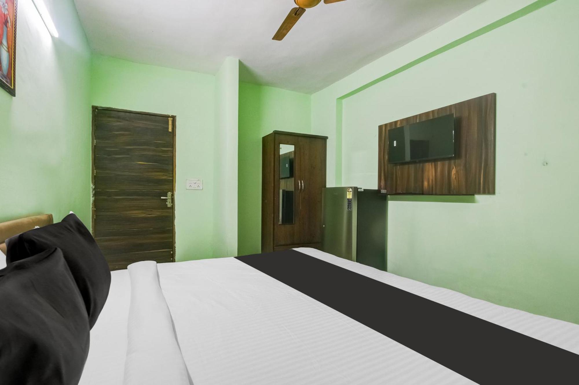 Hotel O Ridge Way Stays Faridabad Dış mekan fotoğraf